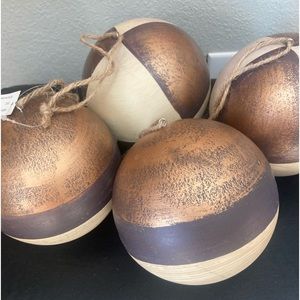 Beautiful huge wooden Christmas ornament bundle of 4